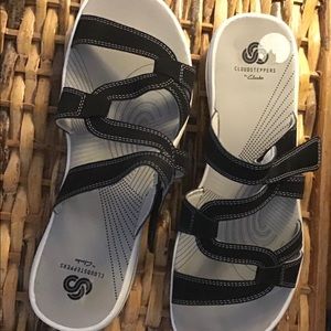 Clark’s Cloudsteppers Womens Brinkley Lonna